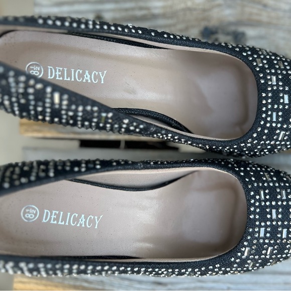 Delicacy heels sz8.5 - Picture 4 of 4